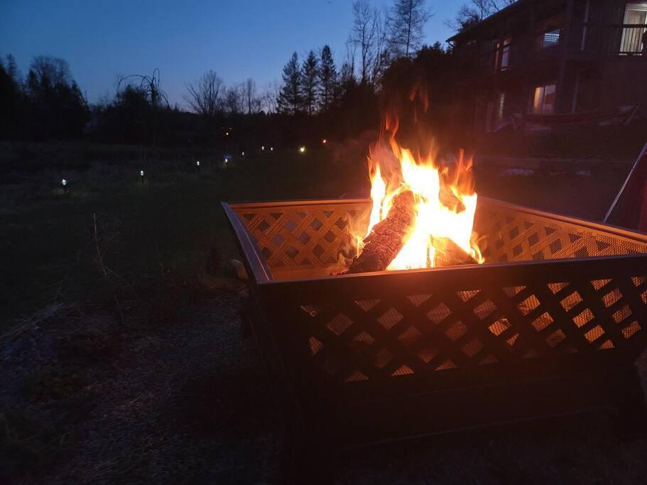 Marshmallow Home Gilmour Dış mekan fotoğraf